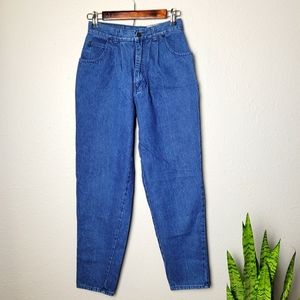 CLOSET CLEAR OUT. Vintage Jordache Pleated High Waisted Mom Jeans 26